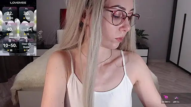 VictoriaTiger online show from 02-20-25, 02:02