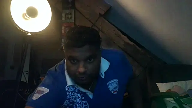 Snapshot of Bandusrilankasexymen chatting on 01-02-25, 06:56 Bandusrilankasexymen online show from 01-02-25, 06:56