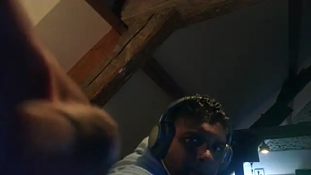 Snapshot of Bandusrilankasexymen chatting on 03-12-25, 09:45 Bandusrilankasexymen online show from 03-12-25, 09:45