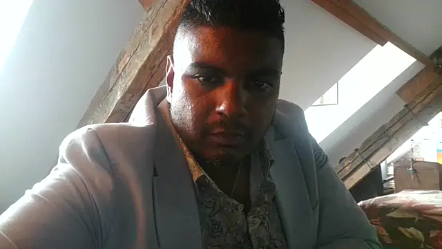 Snapshot of Bandusrilankasexymen chatting on 09-11-25, 11:43 Bandusrilankasexymen online show from 09-11-25, 11:43