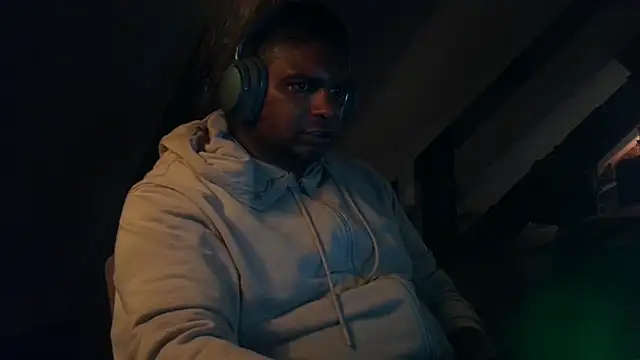 Snapshot of Bandusrilankasexymen chatting on 09-26-25, 09:52 Bandusrilankasexymen online show from 09-26-25, 09:52