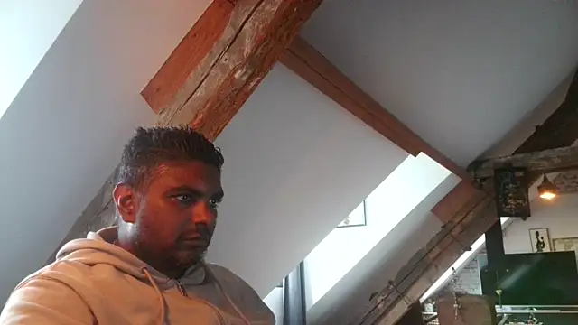 Snapshot of Bandusrilankasexymen chatting on 10-07-25, 12:02 Bandusrilankasexymen online show from 10-07-25, 12:02