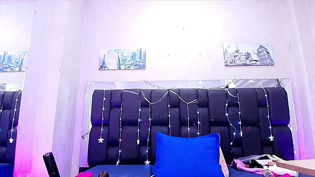  carolina fox online show from 03-15-25, 09:19