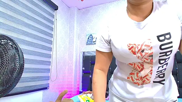  carolina fox online show from 03-21-25, 03:12