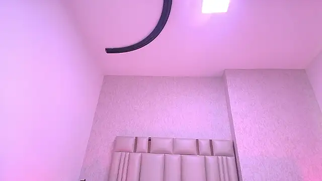  carolina fox online show from 02-03-26, 03:15