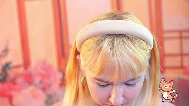 Pinkie Princes online show from 11-29-25, 04:26