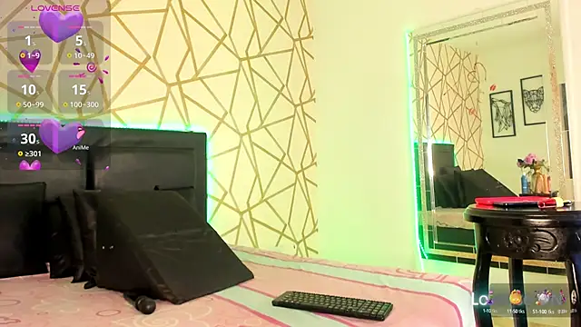 EmilyyRosee  online show from 02-25-25, 08:41