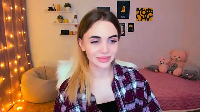 Snapshot of aPieceOfJoy chatting on 01-18-25, 12:35 aPieceOfJoy online show from 01-18-25, 12:35