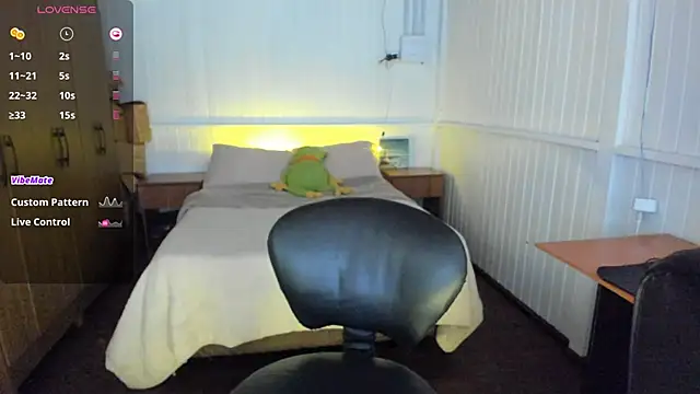 anna love hot online show from 03-14-25, 06:29