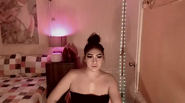 Snapshot of Biancafoxie chatting on 01-23-25, 10:54 Biancafoxie online show from 01-23-25, 10:54