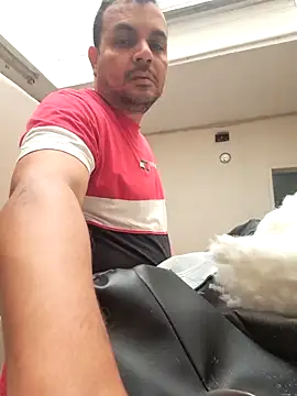 Snapshot of Ben_joseph1976 chatting on 01-04-25, 03:17 Ben joseph1976 online show from 01-04-25, 03:17