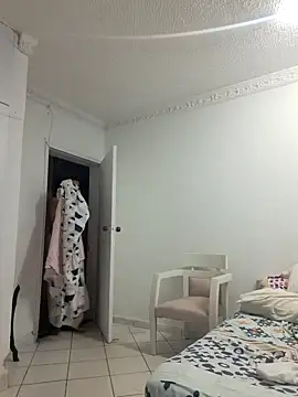 Snapshot of Ben_joseph1976 chatting on 01-29-25, 12:35 Ben joseph1976 online show from 01-29-25, 12:35