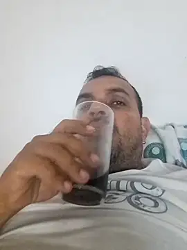 Snapshot of Ben_joseph1976 chatting on 02-22-25, 09:48 Ben joseph1976 online show from 02-22-25, 09:48