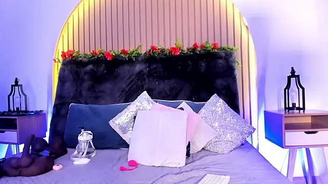 Snapshot of Karlagonzales_ chatting on 02-01-25, 12:40 Karlagonzales online show from 02-01-25, 12:40