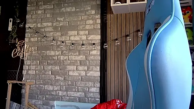 karo123421 online show from 03-04-26, 07:36