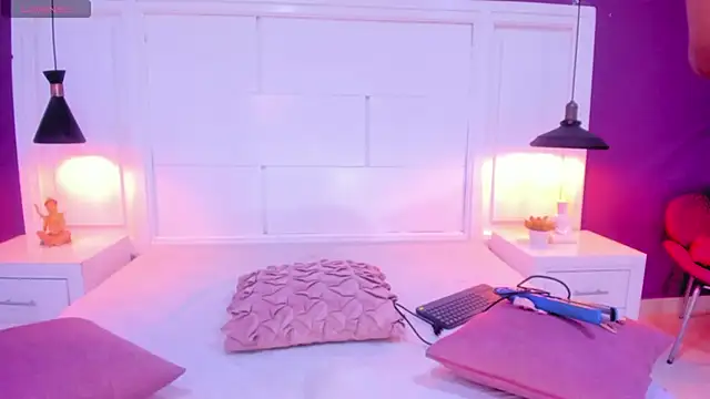 SilvanaCapelli online show from 03-21-25, 11:01