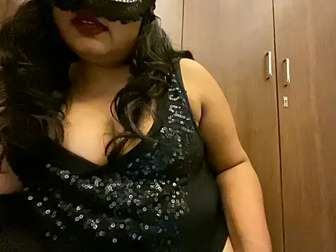 Snapshot of ambika29 chatting on 01-12-25, 07:42 ambika29 online show from 01-12-25, 07:42