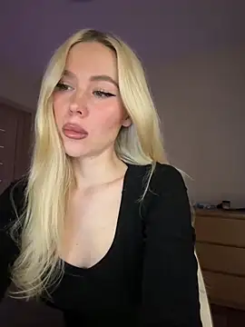 xDinnax online show from 02-22-26, 04:49