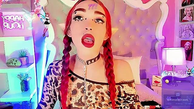 LeyXandrabraz online show from 07-17-26, 08:24
