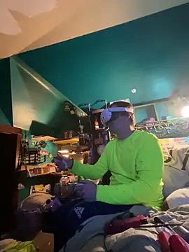 charactrzero online show from 10-17-25, 12:58