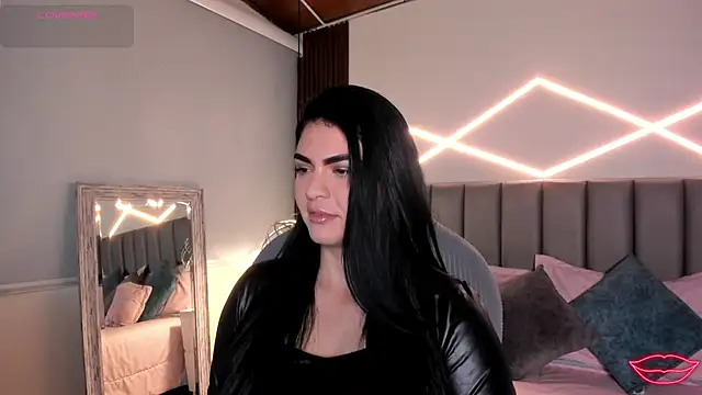 Snapshot of Veronicalanx1 chatting on 05-01-26, 11:26 Veronicalanx1 online show from 05-01-26, 11:26