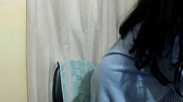 Snapshot of HOT_CHILLY chatting on 01-22-25, 05:28 HOT CHILLY online show from 01-22-25, 05:28