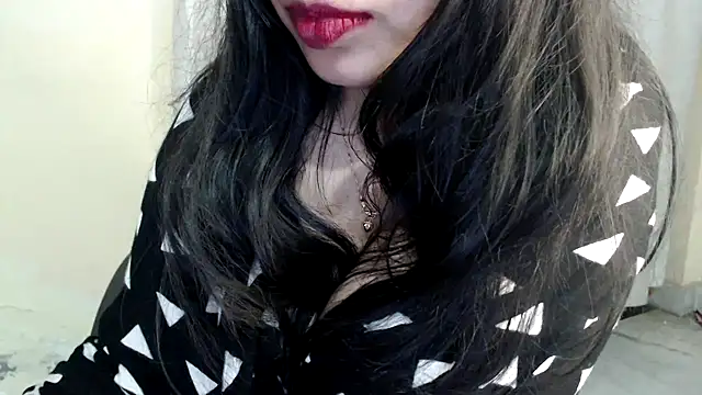 Snapshot of HOT_CHILLY chatting on 02-06-25, 06:46 HOT CHILLY online show from 02-06-25, 06:46