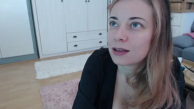 lara vanilla online show from 02-20-25, 01:30