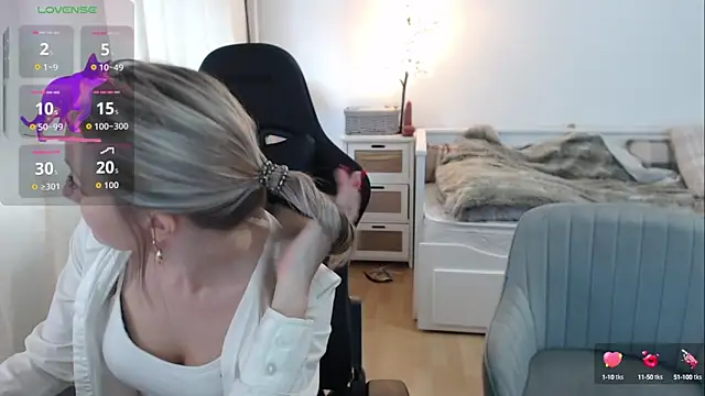 lara vanilla online show from 10-02-25, 03:52