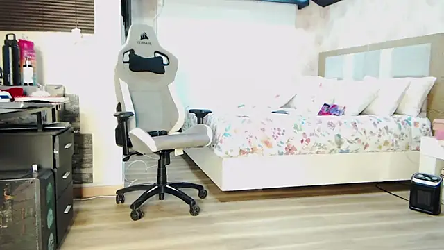 stefializon online show from 01-17-25, 03:34