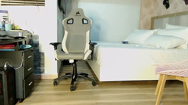 stefializon online show from 09-21-25, 02:57