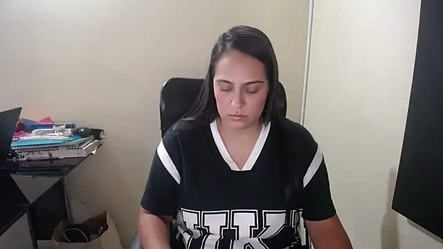 kendall 52 online show from 12-02-24, 05:59