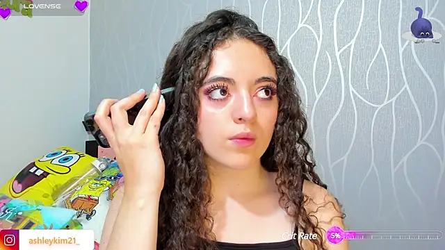 Snapshot of AshleyKim_ chatting on 02-15-25, 07:06 AshleyKim online show from 02-15-25, 07:06