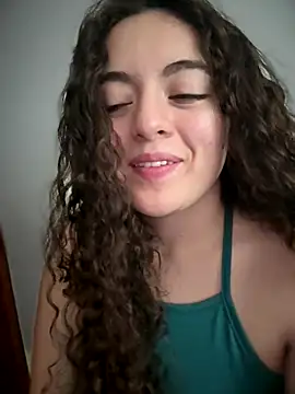 Snapshot of AshleyKim_ chatting on 09-22-25, 08:44 AshleyKim online show from 09-22-25, 08:44