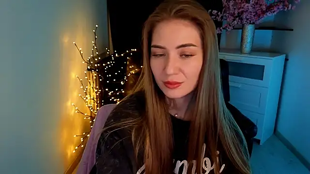 Adelyna Bird online show from 04-16-26, 06:36