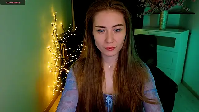 Adelyna Bird online show from 04-30-26, 06:31