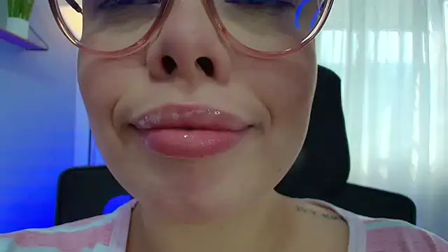 lisbet21x online show from 02-07-25, 02:37