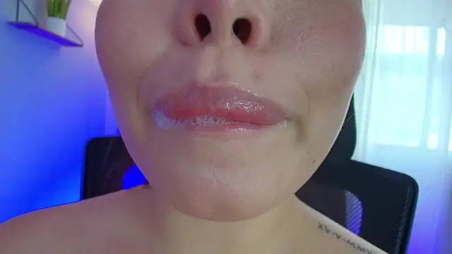 lisbet21x online show from 02-13-25, 07:10