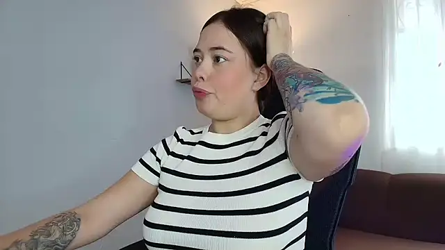 lisbet21x online show from 02-15-25, 02:11