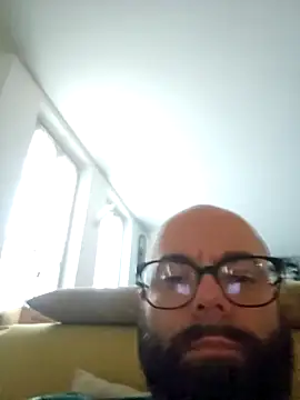 Dolceporco19 online show from 12-28-24, 02:42