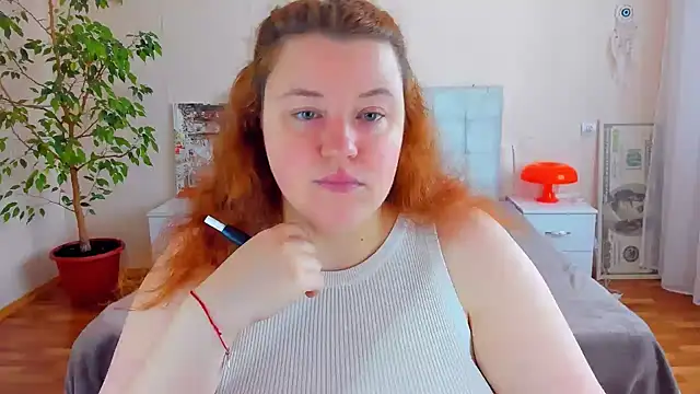 Snapshot of PolinaSalvatore chatting on 06-03-26, 11:24 PolinaSalvatore online show from 06-03-26, 11:24