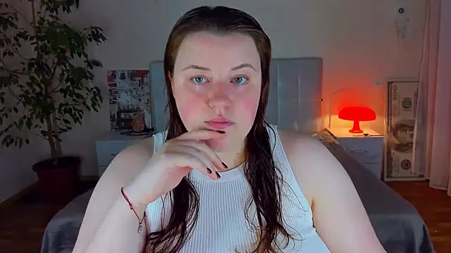 Snapshot of PolinaSalvatore chatting on 07-03-26, 05:30 PolinaSalvatore online show from 07-03-26, 05:30