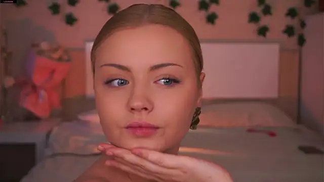 missbeatriss online show from 10-20-25, 11:32