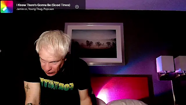 Snapshot of Snarfle82 chatting on 12-22-25, 10:56 Snarfle82 online show from 12-22-25, 10:56