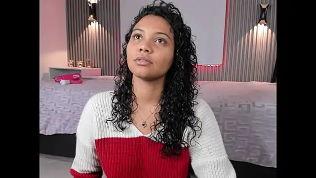 Zafiiraa online show from 06-05-26, 05:58
