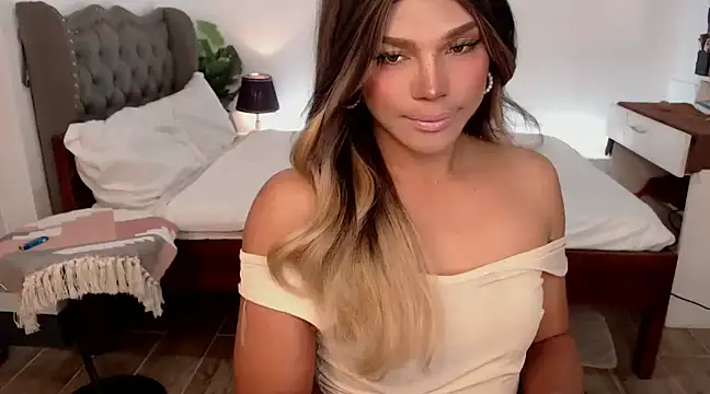 Snapshot of liaa_lurrecams chatting on 02-02-25, 02:24 liaa lurrecams online show from 02-02-25, 02:24