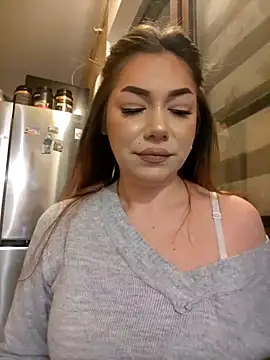 Snapshot of Ella_sweety chatting on 01-04-25, 09:09 Ella sweety online show from 01-04-25, 09:09