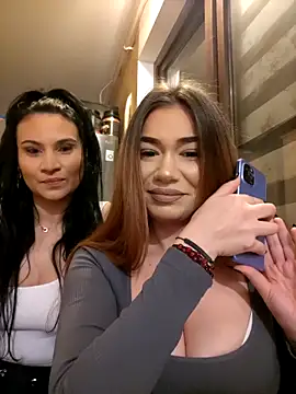 Snapshot of Ella_sweety chatting on 02-16-25, 07:49 Ella sweety online show from 02-16-25, 07:49