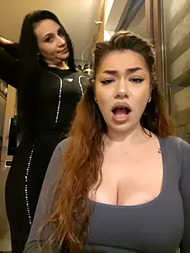 Snapshot of Ella_sweety chatting on 03-05-25, 08:32 Ella sweety online show from 03-05-25, 08:32