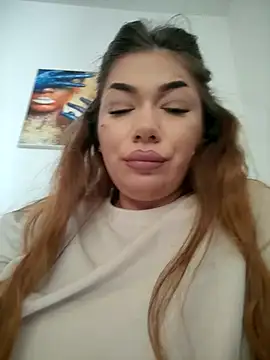 Snapshot of Ella_sweety chatting on 10-22-25, 09:20 Ella sweety online show from 10-22-25, 09:20